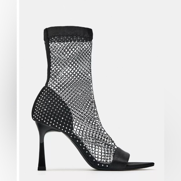 Zara Shoes - Zara Black Mesh Heeled Sandals